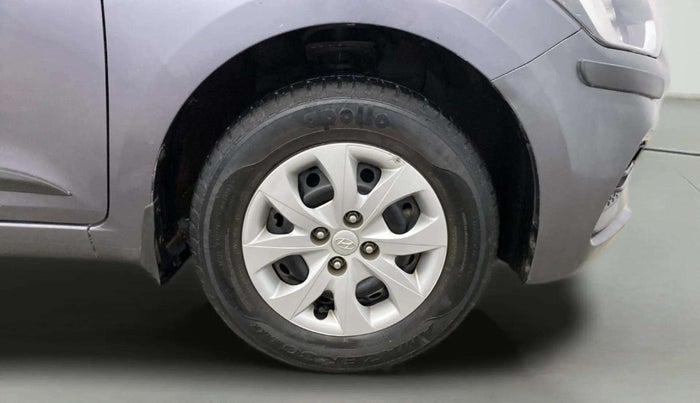 2018 Hyundai Elite i20 MAGNA EXECUTIVE 1.2, Petrol, Manual, 17,260 km, Right Front Wheel