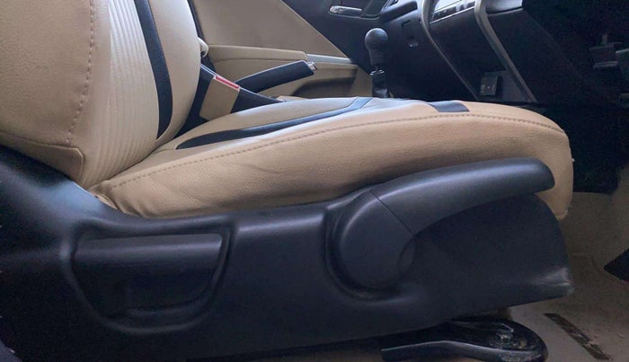 2015 Honda City 1.5L I-VTEC V MT, Petrol, Manual, 46,558 km, Driver Side Adjustment Panel