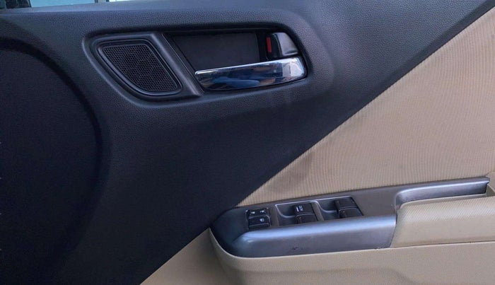 2015 Honda City 1.5L I-VTEC V MT, Petrol, Manual, 46,558 km, Driver Side Door Panels Control