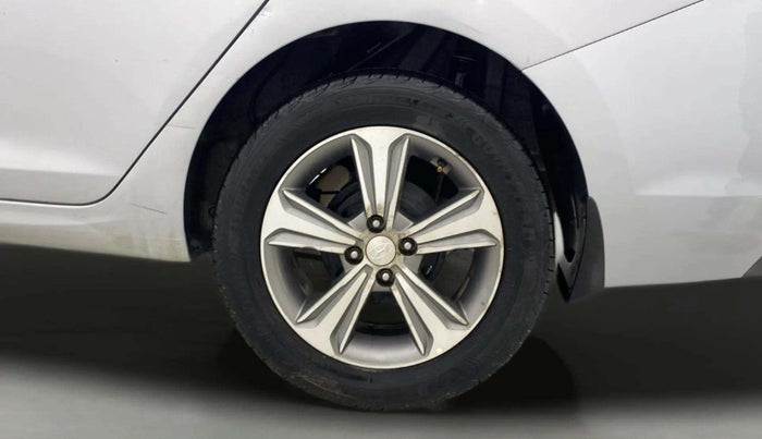 2019 Hyundai Verna 1.6 VTVT SX (O) AT, Petrol, Automatic, 1,00,603 km, Left Rear Wheel
