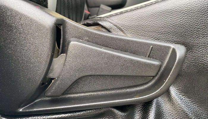 2023 Maruti Alto K10 VXI PLUS, Petrol, Manual, 17,963 km, Driver Side Adjustment Panel