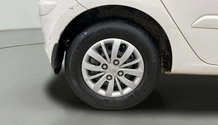 2013 Hyundai i10 SPORTZ 1.2, Petrol, Manual, 27,083 km, Right Rear Wheel