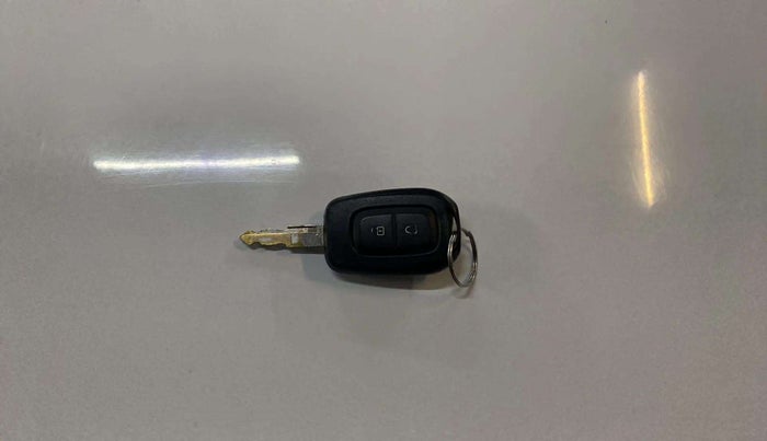 2021 Renault Kwid CLIMBER 1.0 (O), Petrol, Manual, 51,797 km, Key Close Up
