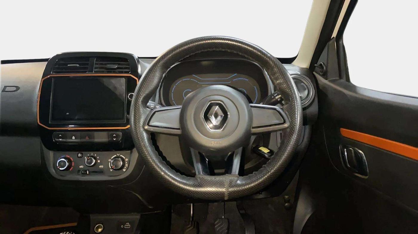 2021 Renault Kwid CLIMBER 1.0 (O), Petrol, Manual, 51,813 km, Steering Wheel Close Up
