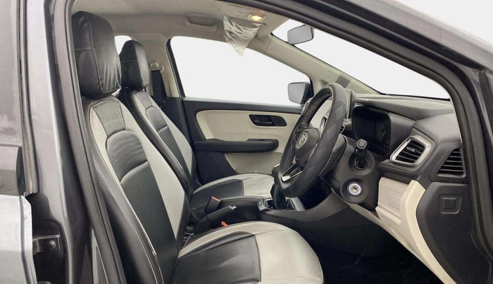 2021 Tata ALTROZ XM PLUS PETROL, Petrol, Manual, 46,077 km, Right Side Front Door Cabin