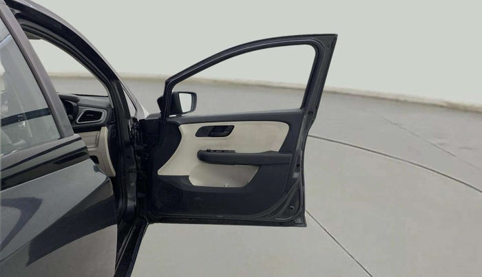 2021 Tata ALTROZ XM PLUS PETROL, Petrol, Manual, 46,077 km, RHS Front Door