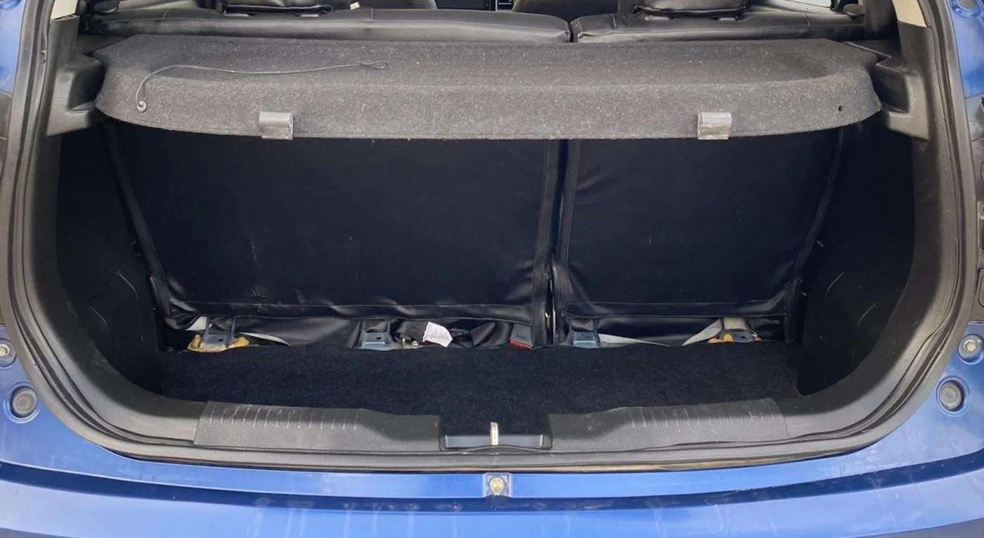 2021 Maruti IGNIS ZETA 1.2, Petrol, Manual, 32,228 km, Boot Inside