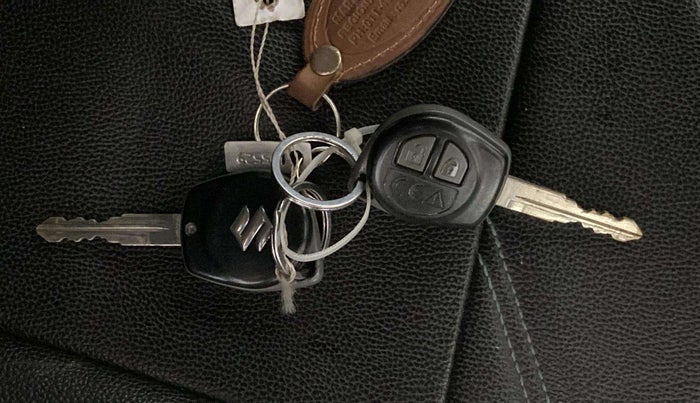 2021 Maruti Swift VXI, Petrol, Manual, 53,145 km, Key Close Up