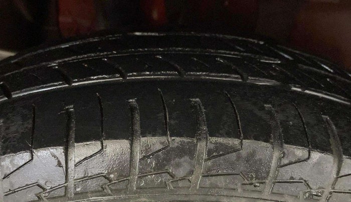 2021 Maruti Swift VXI, Petrol, Manual, 53,145 km, Right Rear Tyre Tread