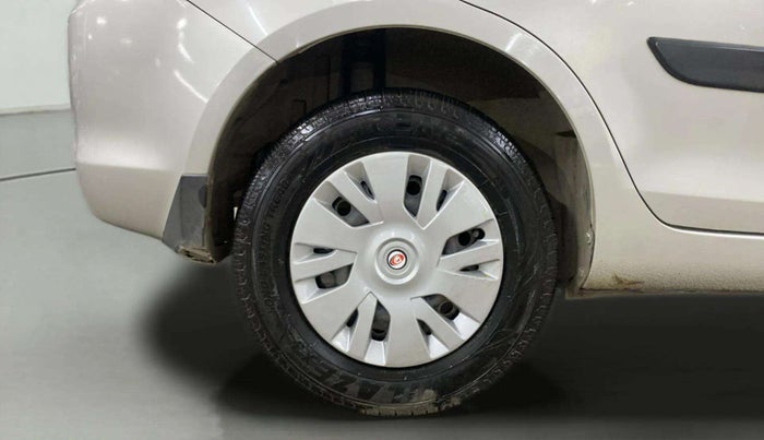 2016 Maruti Swift Dzire VXI, Petrol, Manual, 76,891 km, Right Rear Wheel