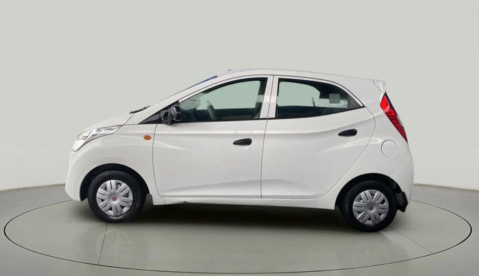 2017 Hyundai Eon ERA +, Petrol, Manual, 33,152 km, Left Side
