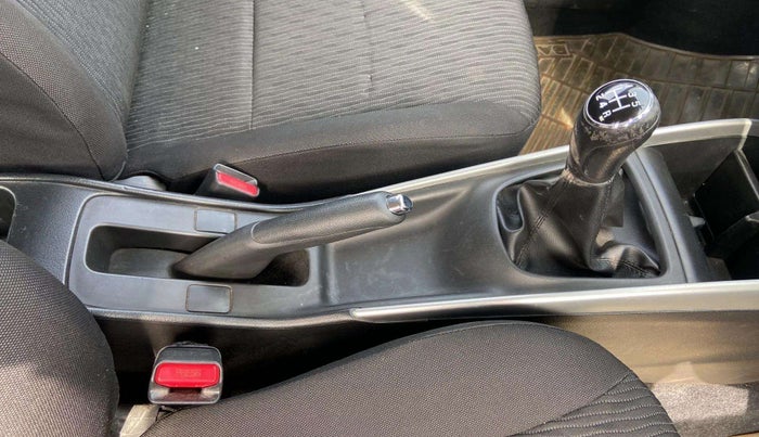 2018 Maruti Baleno DELTA PETROL 1.2, Petrol, Manual, 48,214 km, Gear Lever