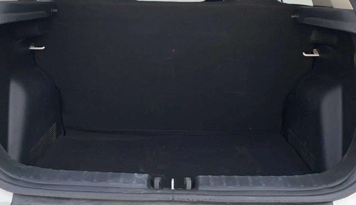2023 KIA SONET HTK PLUS 1.0 TURBO PETROL IMT, Petrol, Manual, 19,199 km, Boot Inside