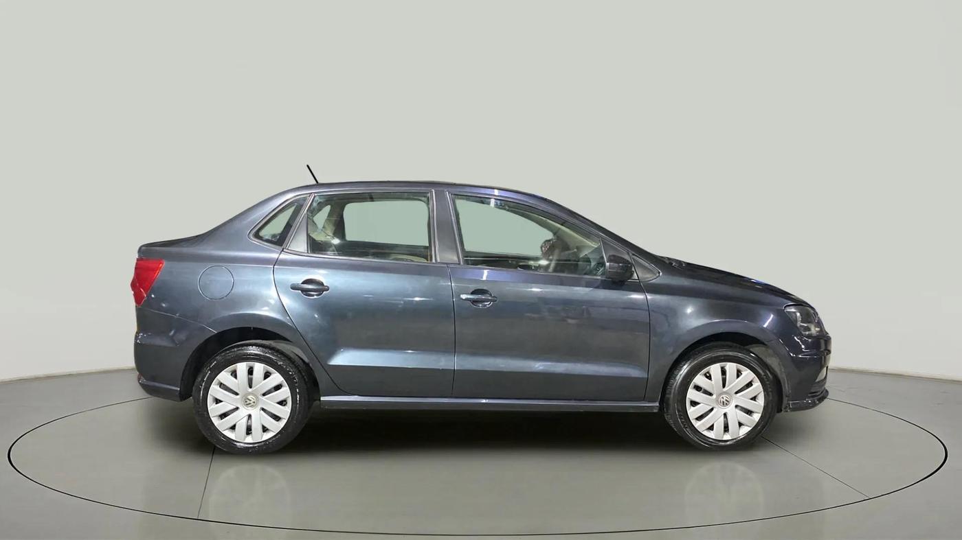 2017 Volkswagen Ameo COMFORTLINE PLUS 1.2L, Petrol, Manual, 70,456 km, Right Side View