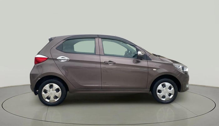 2018 Tata Tiago XT PETROL, Petrol, Manual, 26,800 km, Right Side View