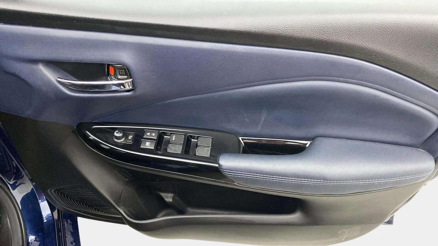 2023 Maruti Baleno ALPHA 1.2 AGS, Petrol, Automatic, 18,670 km, Driver Side Door Panels Control