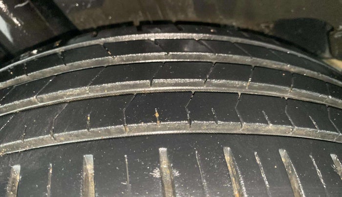 2023 Maruti Baleno ALPHA 1.2 AGS, Petrol, Automatic, 18,670 km, Right Rear Tyre Tread