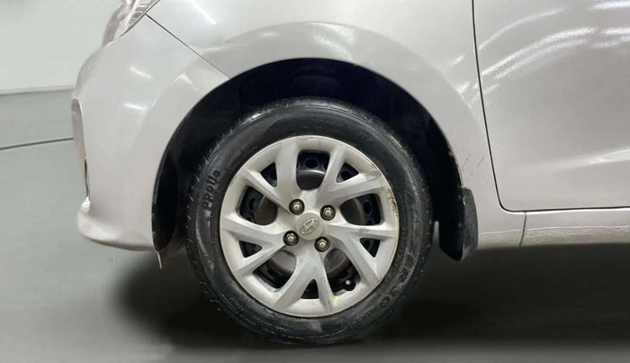 2017 Hyundai Grand i10 SPORTZ 1.2 KAPPA VTVT, Petrol, Manual, 25,841 km, Left Front Wheel