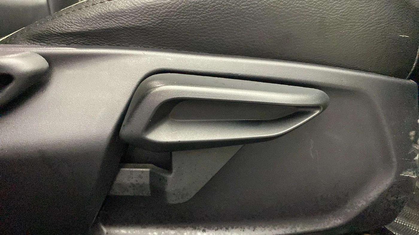 2023 Tata Tiago XZA PLUS PETROL, Petrol, Automatic, 12,674 km, Driver Side Adjustment Panel