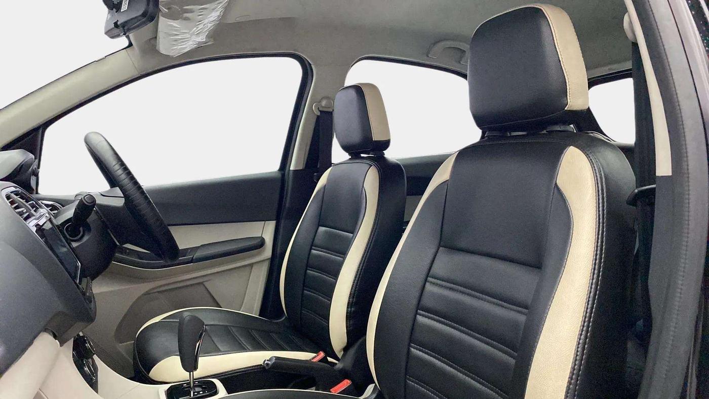 2023 Tata Tiago XZA PLUS PETROL, Petrol, Automatic, 12,674 km, Right Side Front Door Cabin