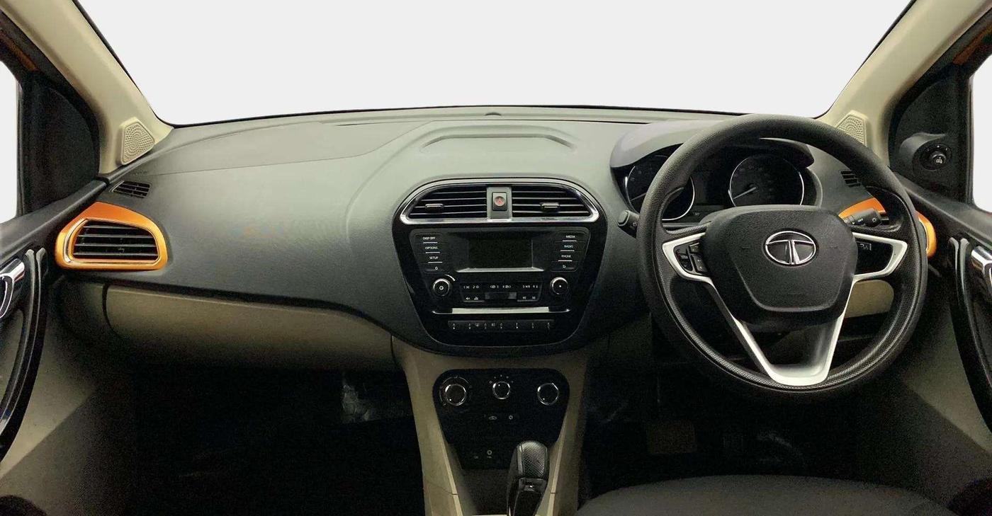 2017 Tata Tiago XZA PETROL, Petrol, Automatic, 52,066 km, Dashboard