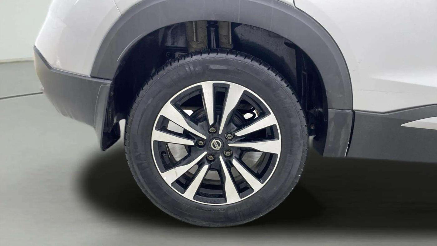 2021 Nissan Kicks XV 1.5, Petrol, Manual, 16,842 km, Right Rear Wheel