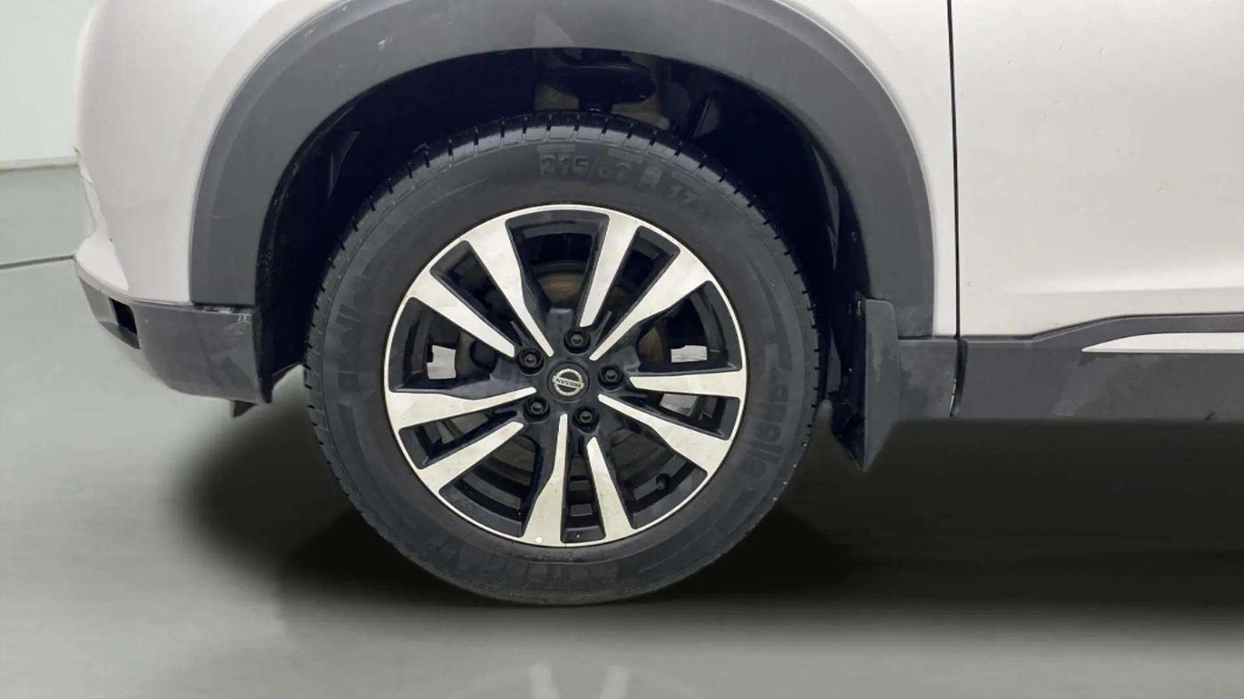 2021 Nissan Kicks XV 1.5, Petrol, Manual, 16,842 km, Left Front Wheel