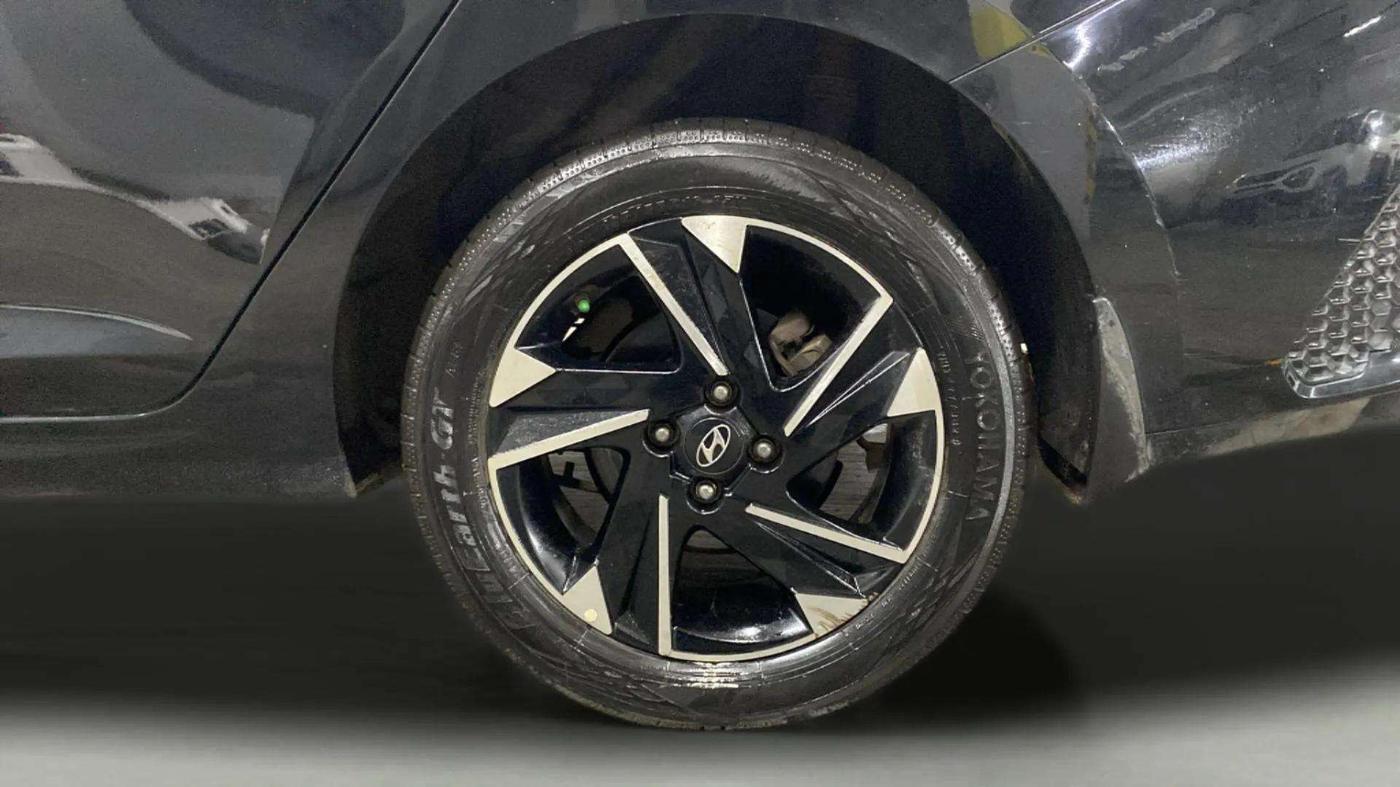 2020 Hyundai Verna SX (O) 1.0 TURBO DCT, Petrol, Automatic, 28,791 km, Left Rear Wheel
