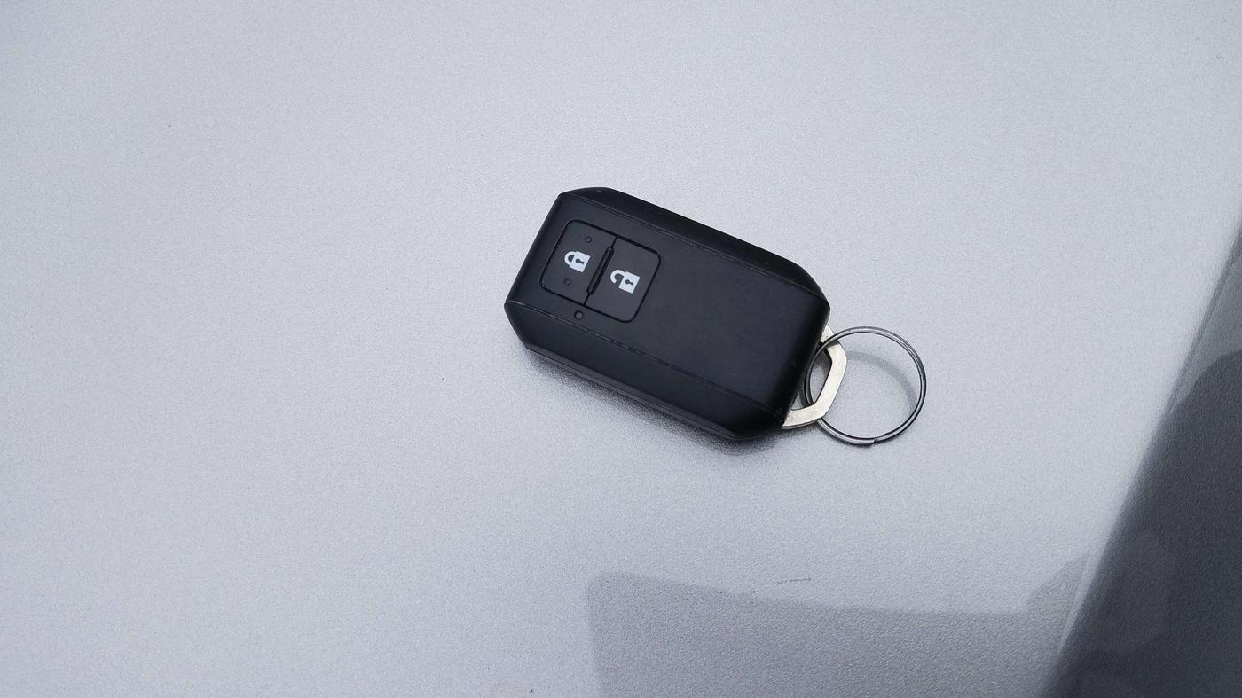 2019 Toyota Glanza G ISG, Petrol, Manual, 87,244 km, Key Close Up