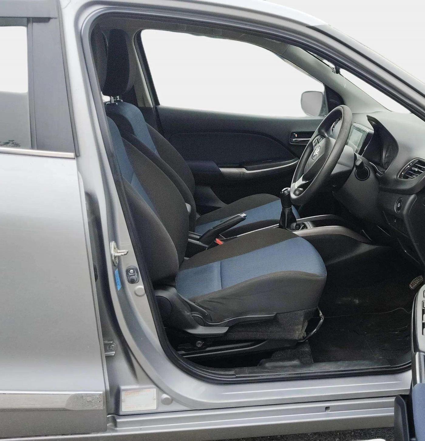 2019 Toyota Glanza G ISG, Petrol, Manual, 87,244 km, Right Side Front Door Cabin