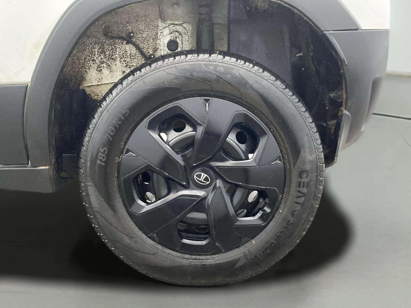 2024 Tata PUNCH ADVENTURE MT, Petrol, Manual, 20,487 km, Left Rear Wheel