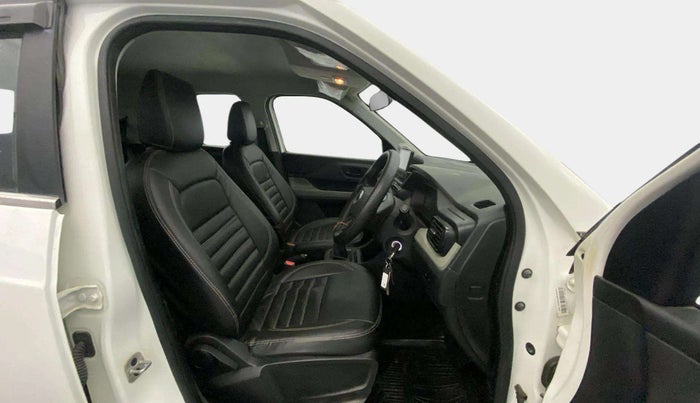 2024 Tata PUNCH ADVENTURE MT, Petrol, Manual, 20,471 km, Right Side Front Door Cabin