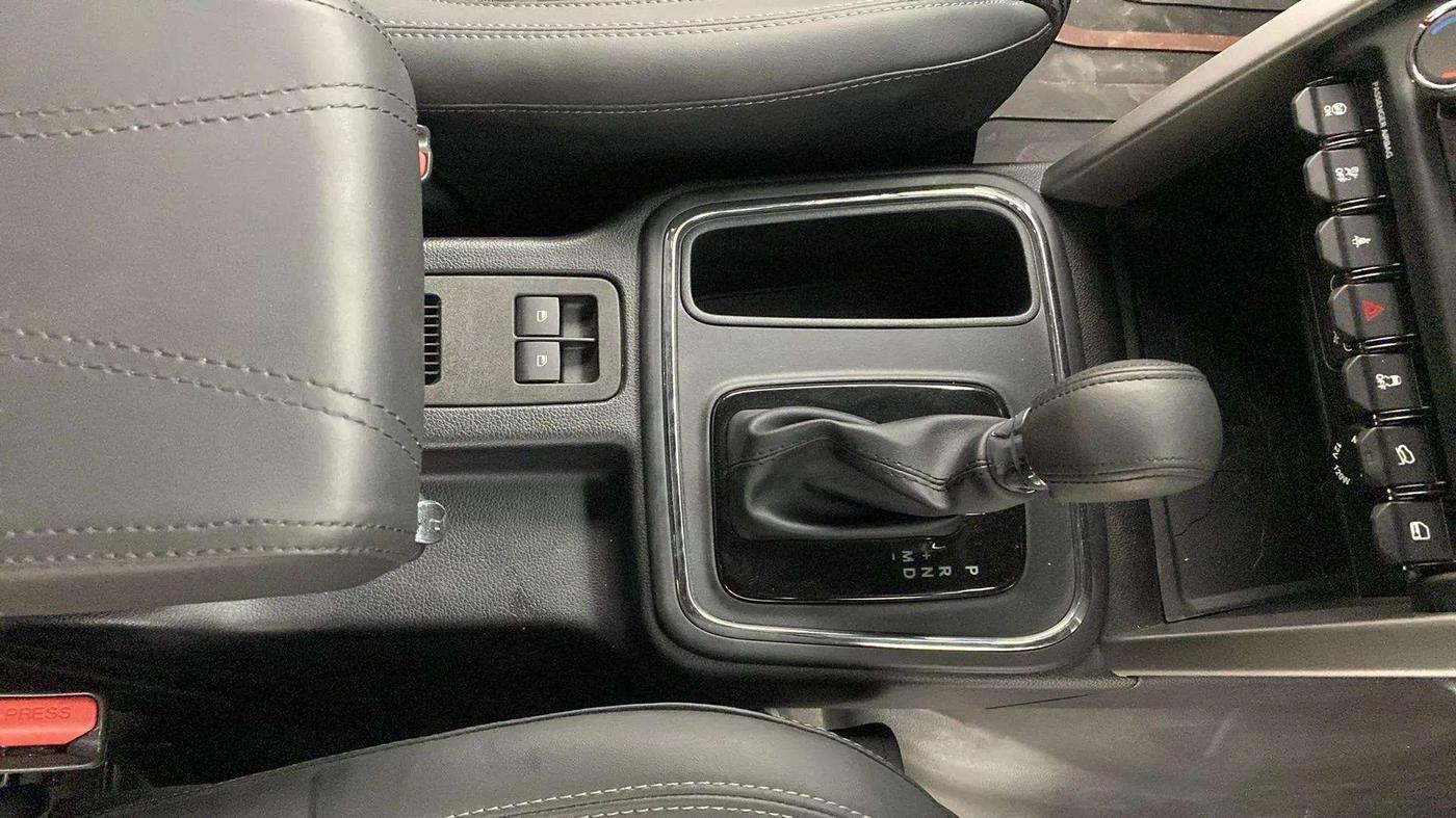 2024 Mahindra Thar LX P 2WD AT HT, Petrol, Automatic, 3,479 km, Gear Lever