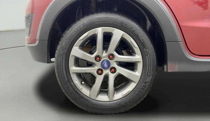 2019 Ford FREESTYLE TITANIUM PLUS 1.2 PETROL, Petrol, Manual, 36,926 km, Right Rear Wheel