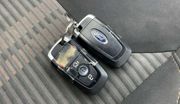 2019 Ford FREESTYLE TITANIUM PLUS 1.2 PETROL, Petrol, Manual, 36,926 km, Key Close Up