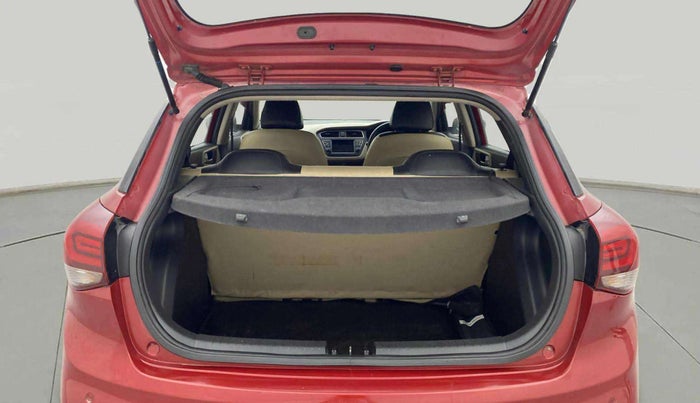 2018 Hyundai Elite i20 ASTA 1.2, Petrol, Manual, 38,340 km, Boot Inside