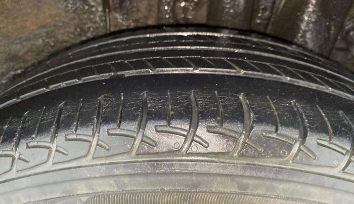 2018 Hyundai Elite i20 ASTA 1.2, Petrol, Manual, 38,340 km, Left Rear Tyre Tread