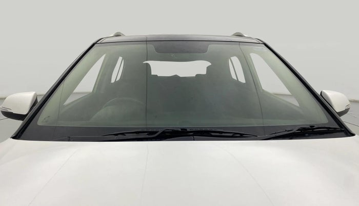 2018 Hyundai Creta SX PLUS 1.6 PETROL DUAL TONE, Petrol, Manual, 60,431 km, Front Windshield