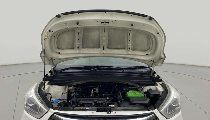 2018 Hyundai Creta SX PLUS 1.6 PETROL DUAL TONE, Petrol, Manual, 60,431 km, Open Bonet
