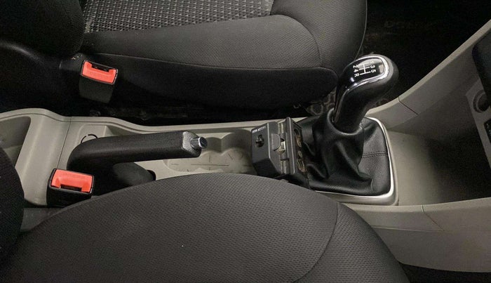 2016 Tata Tiago XZ PETROL, Petrol, Manual, 78,273 km, Gear Lever