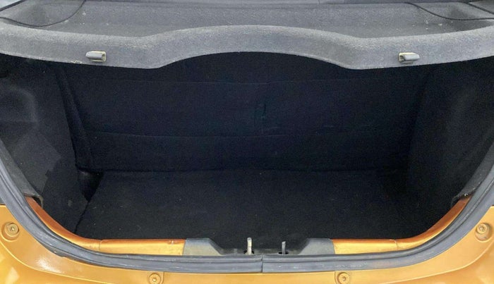 2016 Tata Tiago XZ PETROL, Petrol, Manual, 78,273 km, Boot Open Zoomed View