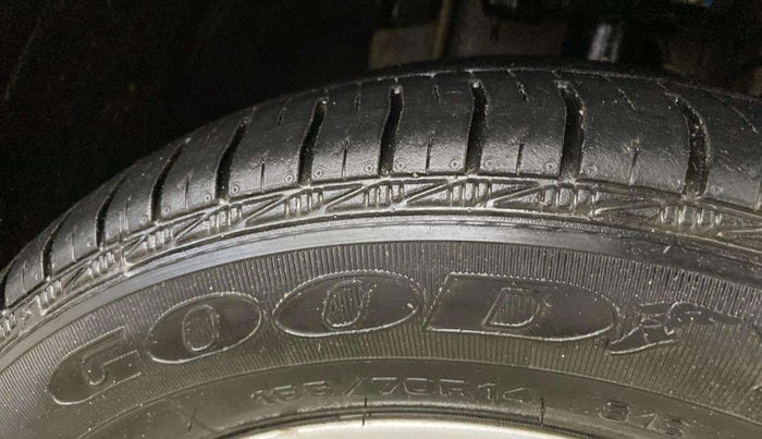 2016 Tata Tiago XZ PETROL, Petrol, Manual, 78,273 km, Right Front Tyre Tread