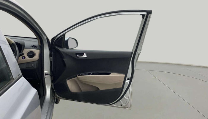 2019 Hyundai Grand i10 ASTA 1.2 KAPPA VTVT, Petrol, Manual, 80,821 km, RHS Front Door