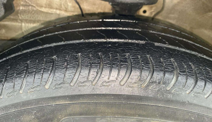 2020 Maruti S PRESSO VXI (O), Petrol, Manual, 55,825 km, Left Front Tyre Tread
