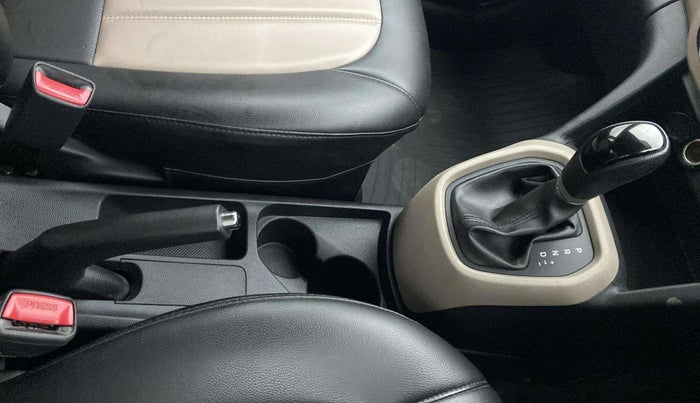 2018 Hyundai Grand i10 SPORTZ AT 1.2 KAPPA VTVT, Petrol, Automatic, 42,510 km, Gear Lever