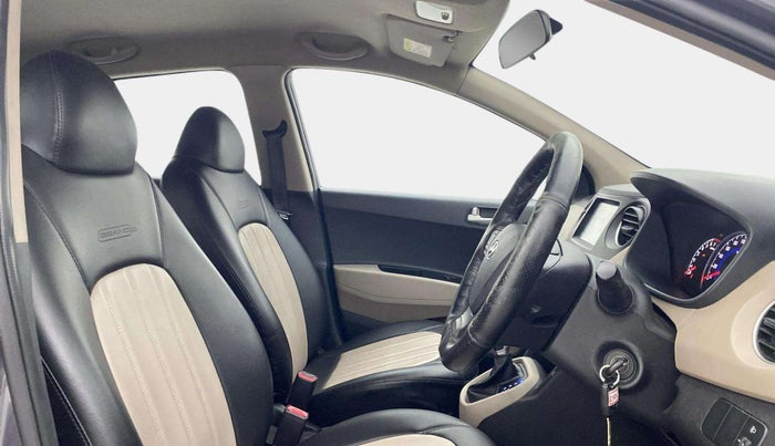 2018 Hyundai Grand i10 SPORTZ AT 1.2 KAPPA VTVT, Petrol, Automatic, 42,510 km, Right Side Front Door Cabin
