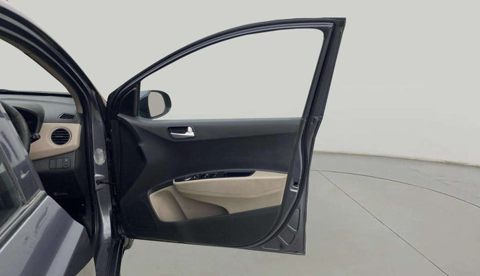 2018 Hyundai Grand i10 SPORTZ AT 1.2 KAPPA VTVT, Petrol, Automatic, 42,510 km, RHS Front Door