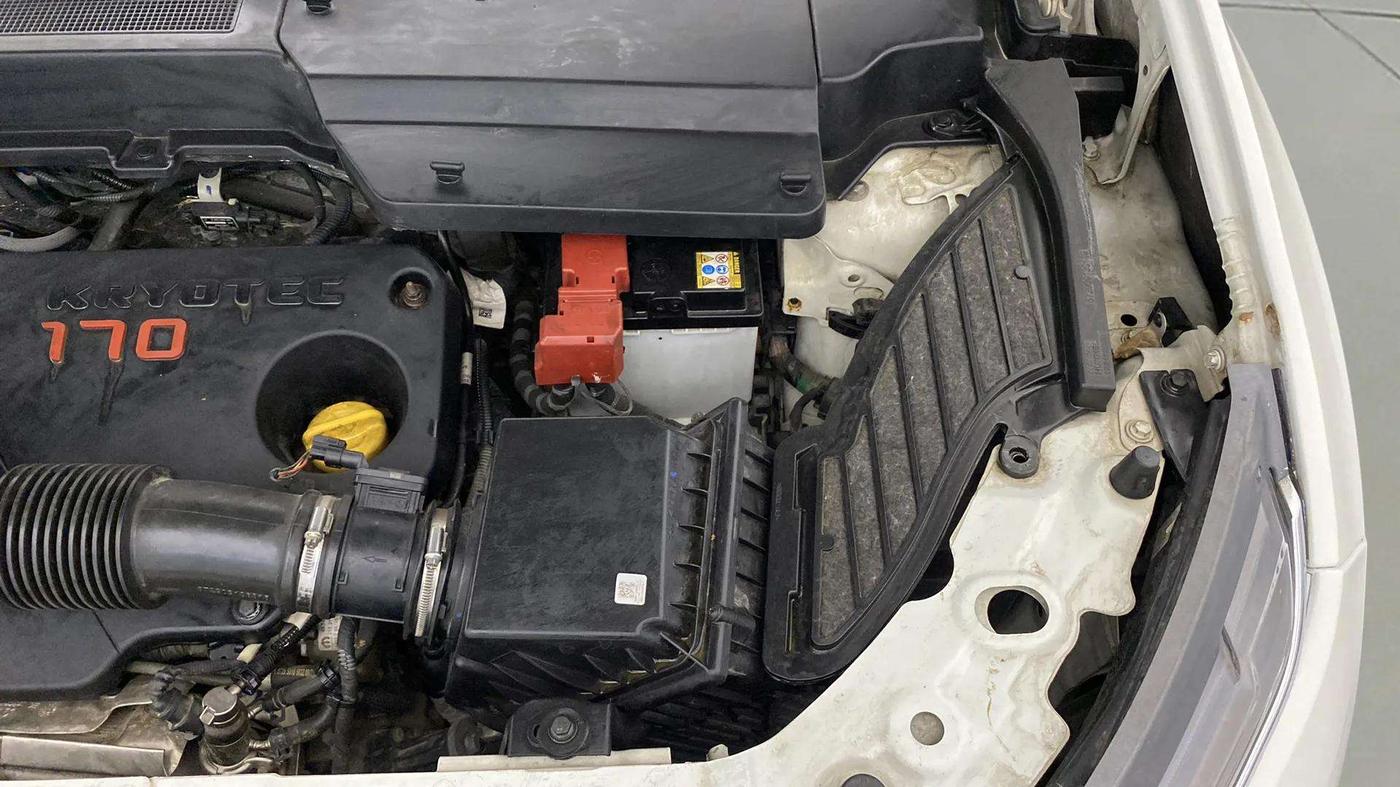 2021 Tata Safari XT PLUS, Diesel, Manual, 58,292 km, Engine View - Left