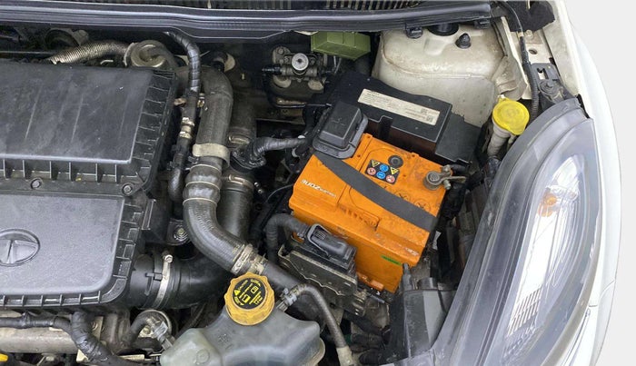 2018 Tata NEXON XT DIESEL, Diesel, Manual, 72,510 km, Engine View - Left