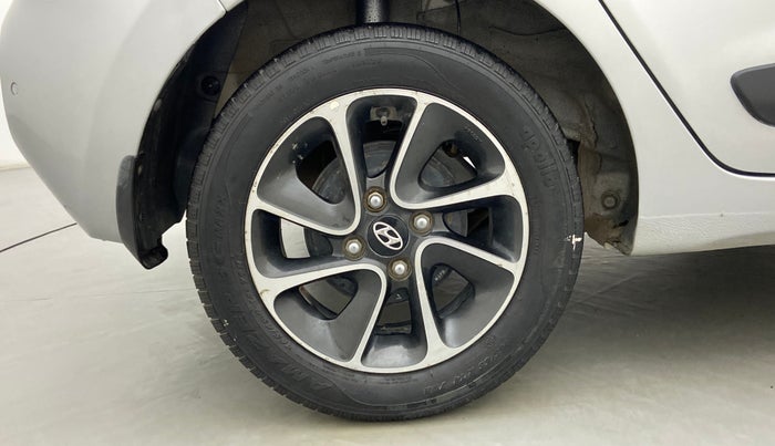 2018 Hyundai Grand i10 SPORTS 1.2 AT VTVT, Petrol, Automatic, 63,542 km, Right Rear Wheel